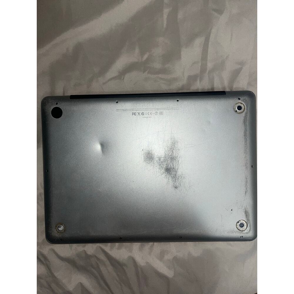 Apple Laptop Pre Owned Untested Broken Selling for Parts A1278